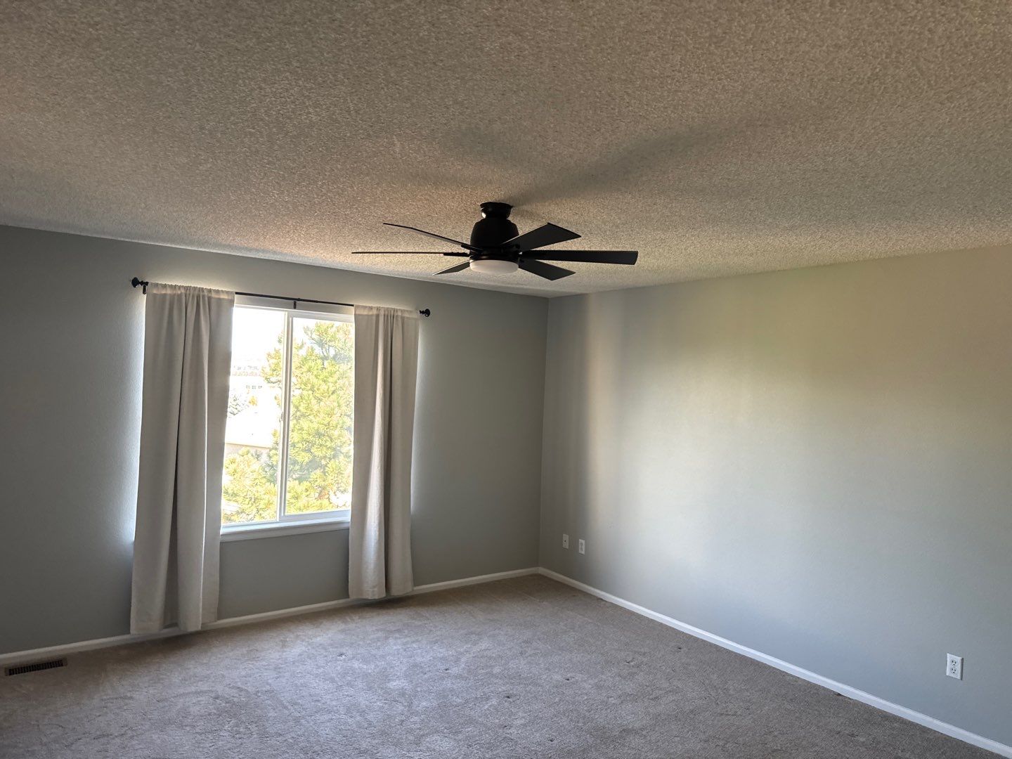 Why Colorado Winter Is the Best Time for Interior Paint
